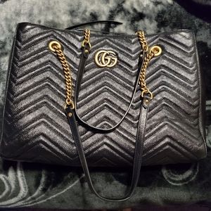 Gucci Bag (Large GG Marmont Matelasse Tote bag)